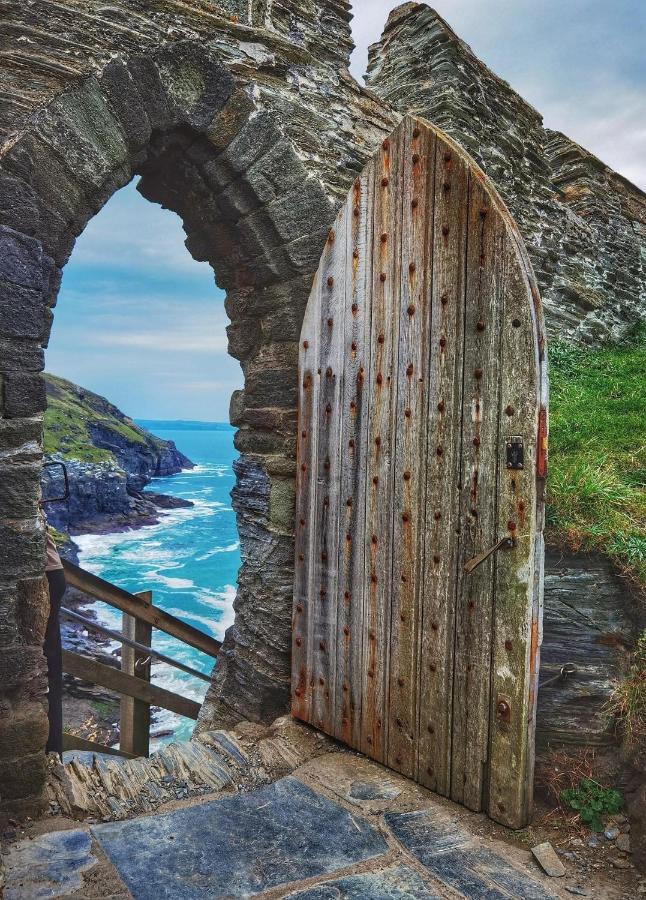 Polrunny Farm Blackberry Cottage - Cornwall Bliss In Sight Of The Sea ボスキャッスル エクステリア 写真